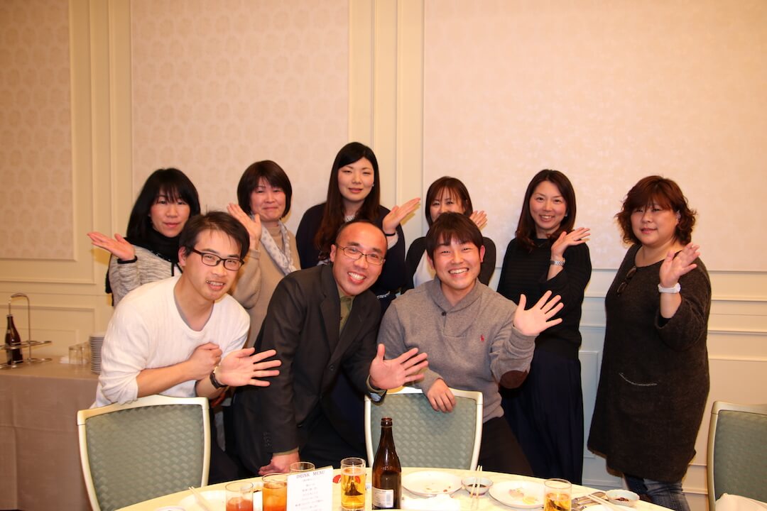 社員の集合写真2
