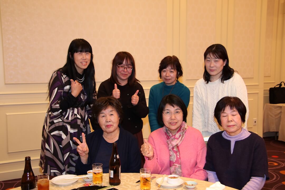 社員の集合写真4