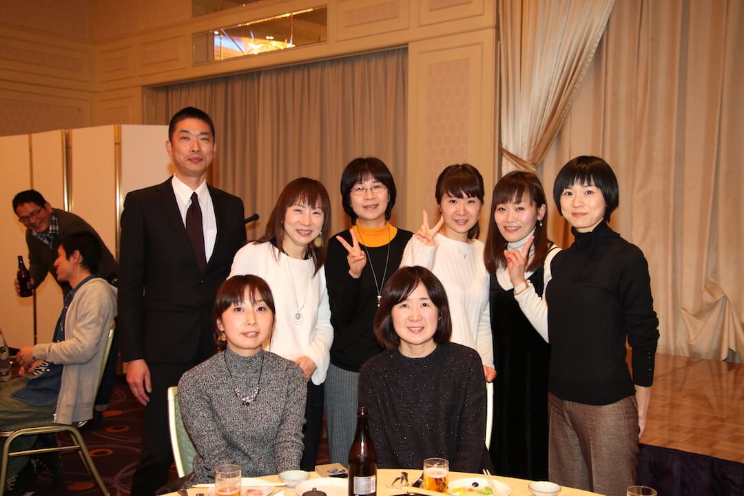 社員の集合写真12
