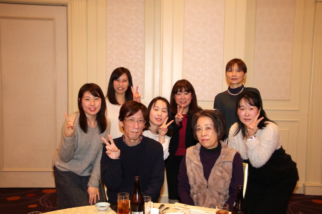 社員の集合写真